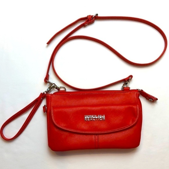 Kenneth Cole Reaction Convertible Red Crossbody / Wristlet Bag - Picture 1 of 7